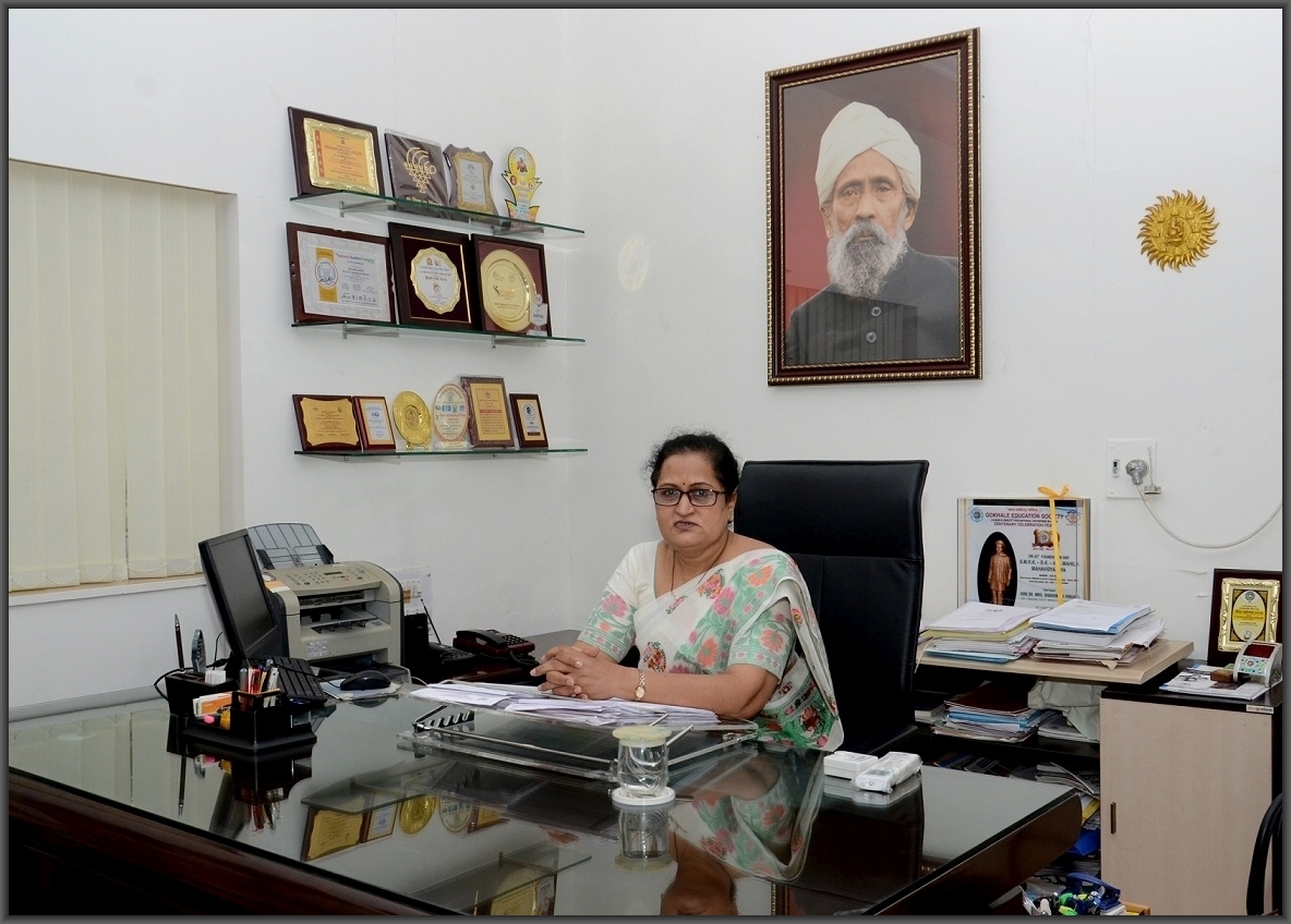 Vice Chancellor Sndt Women S University