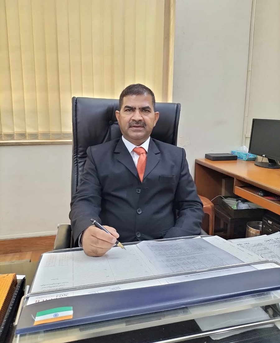 Dr. Vilas Nandavadekar (Addl. Charge, Director of Sports & Physical Education)
