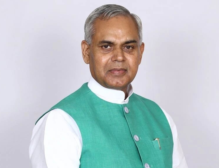 Shri Acharya Devvrat